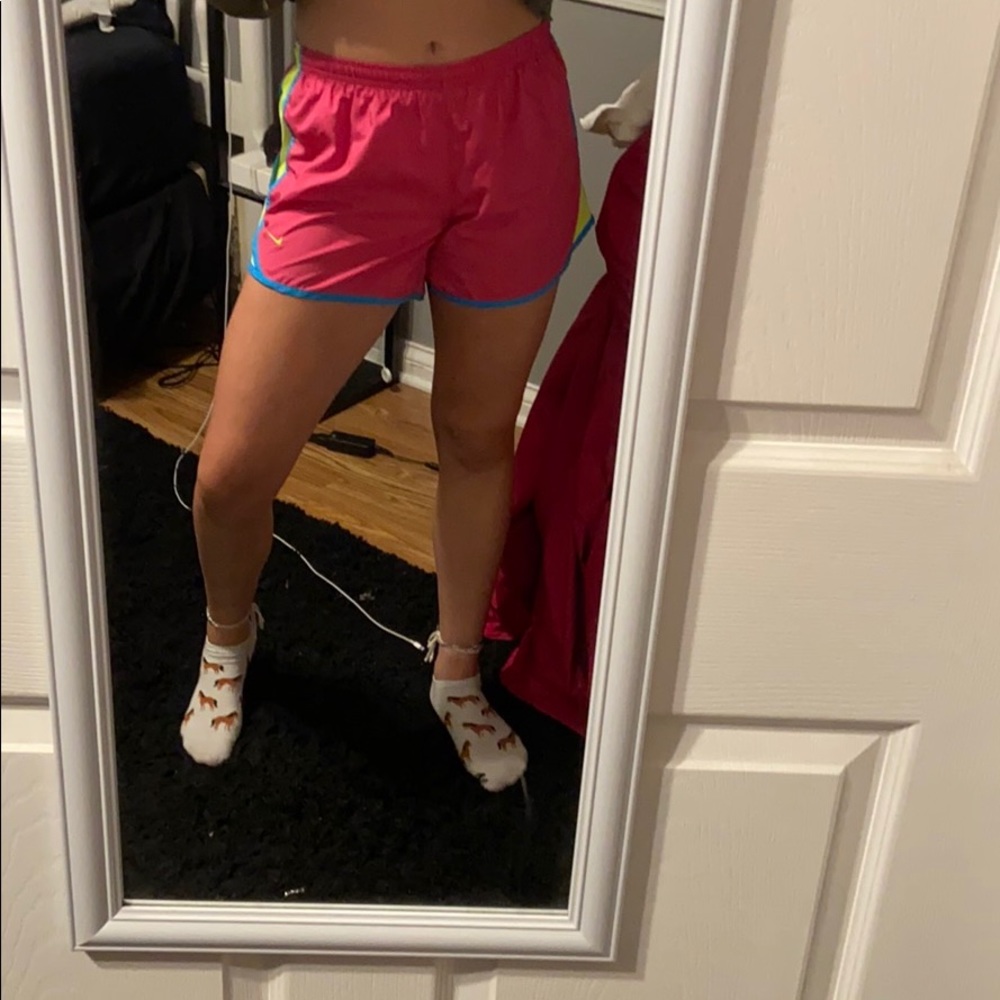 Running shorts
